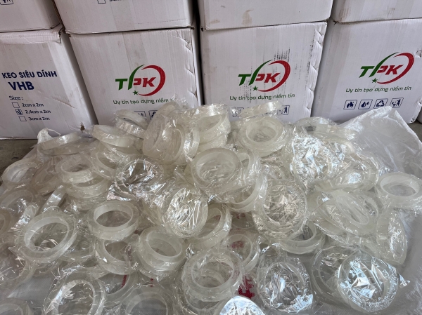 Băng keo siêu dính trong 2F4, 3F - Dây Rút Nhựa Thiên Phú Kim - Công Ty TNHH Thiên Phú Kim